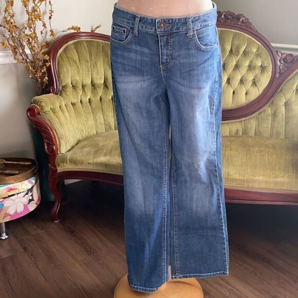 Tommy Hilfiger wide legged jeans. Vintage. Women’s 8. - Picture 2 of 7